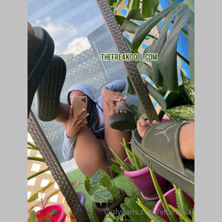 Amateur-Ebony-on-Terrace-from-TheFreakDoll-1.jpg
